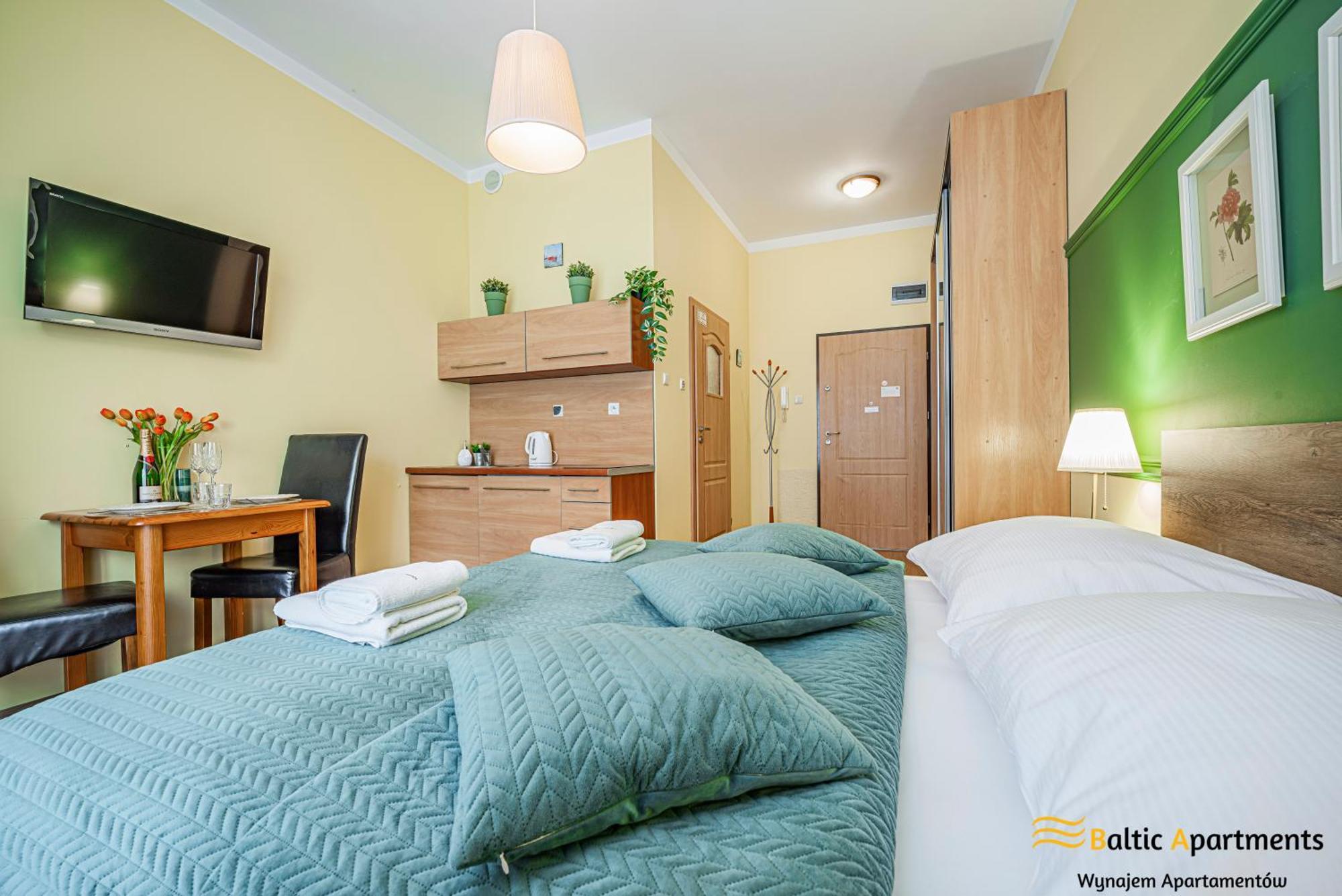 Baltic Apartments - Apartamenty Korony Piastow Swinemünde Exterior foto